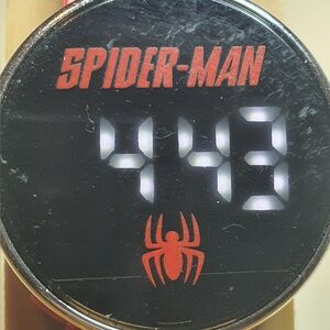 🦋10/$20🦋 Marvel Spiderman Push Button Silver/Red Digital Boy's Watch